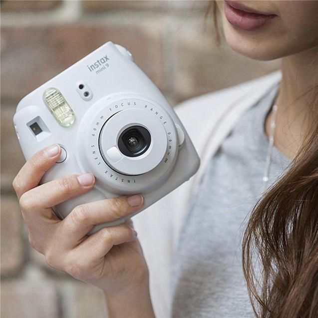 Camara Fujifilm 9450 Instax Mini9 White
