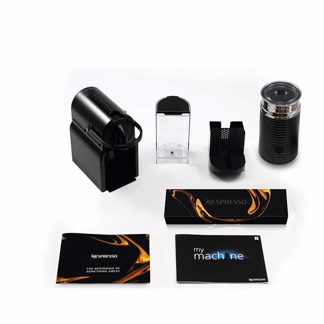 Cafetera Nespresso Inissia Red 0.7 Lts + Aeroccino3