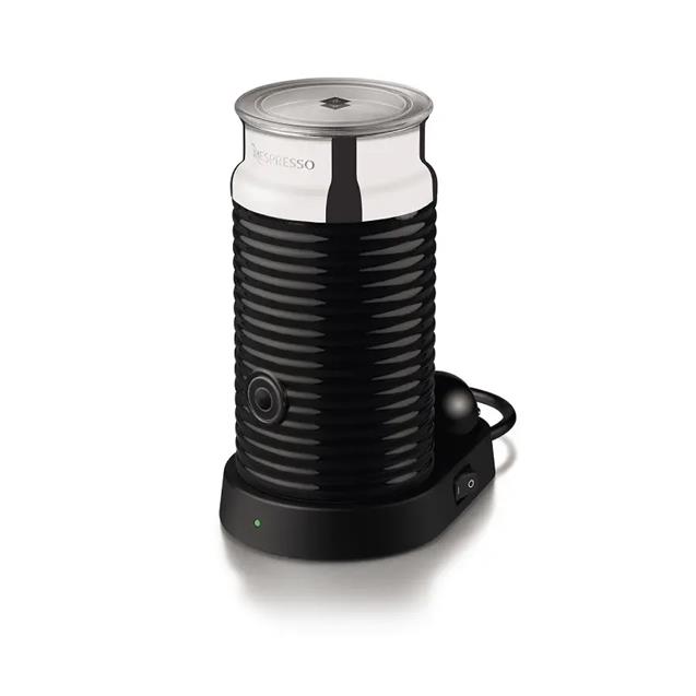 Cafetera Nespresso Inissia Black 0.7 Lts + Aeroccino3