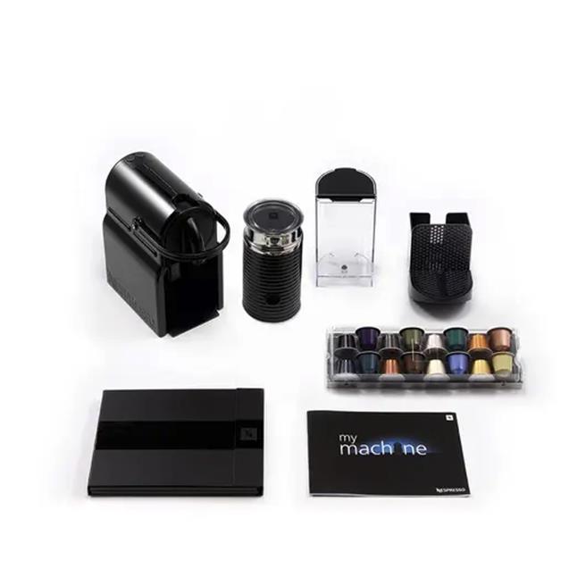 Cafetera Nespresso Inissia Black 0.7 Lts + Aeroccino3