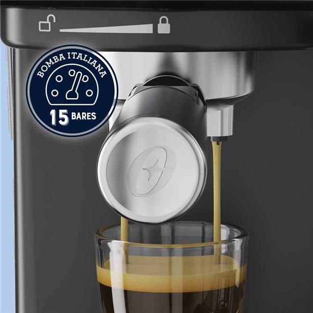 Cafetera Express Oster Em6603b  15 Bares Negro