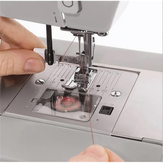 Maquina De Coser Singer 4423 Sist. Bobina Vert. 22 Diseños