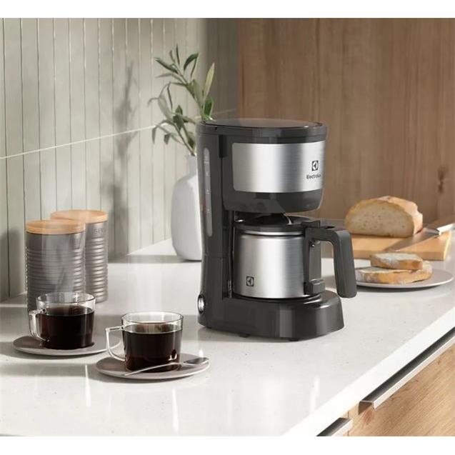 CAFETERA ELECTROLUX ECM12 0.6 LTS INOX