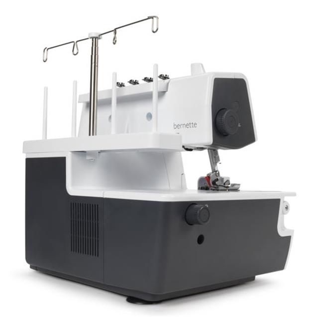 Máquina De Coser Bernette Línea 40 Overlock  B44