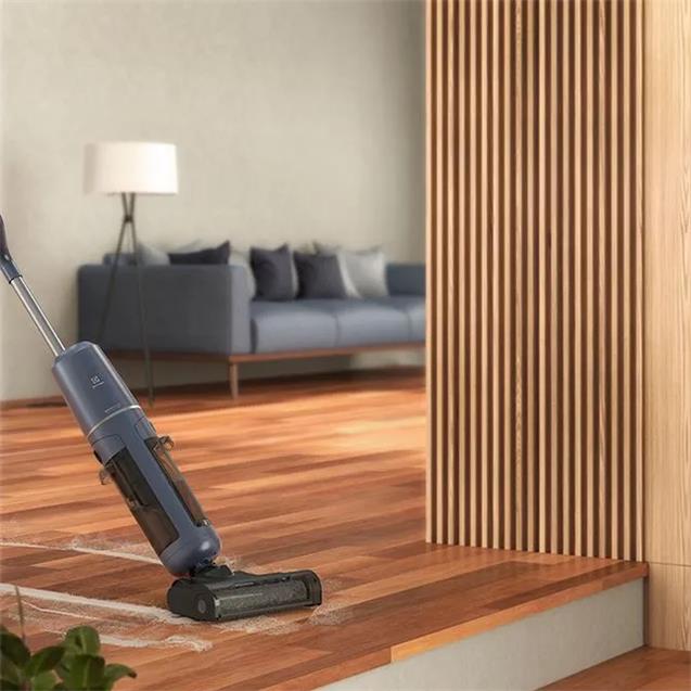 Aspiradora Mopa Inalámbrica Electrolux Experience MultiClean Azul (EMC2500)