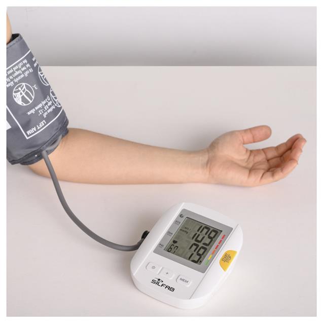 Tensiómetro Silfab Digital Automático de Brazo (TAB100)