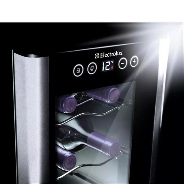 Vinoteca Electrolux 8bot Negra (Erw085xamb)